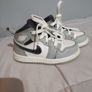 Nike Kids Gray, White & Black High-Top Sneakers